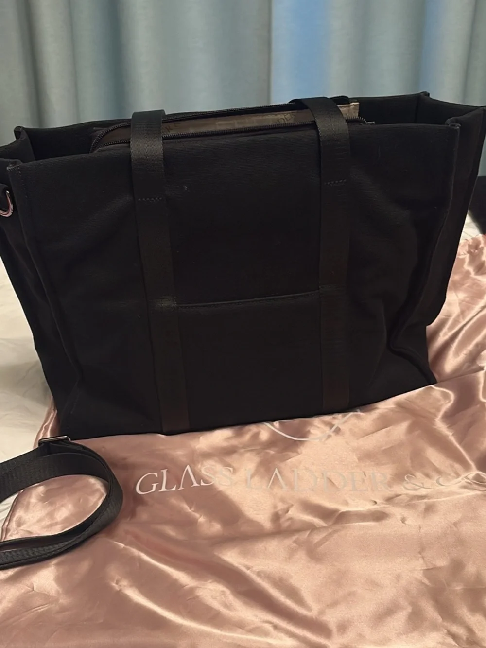 Glass ladder Co. Danielle tote bag in black canvas